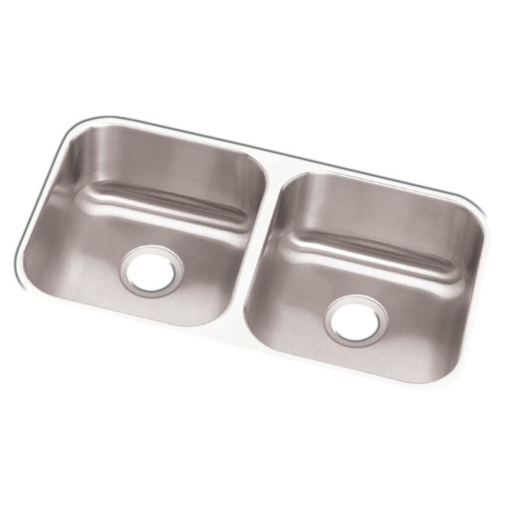 DCFU31189 31-3/4" Dayton® Equal Double Bowl Undermount Kitchen Sink, 18 ga Stainless Steel, Soft Satin