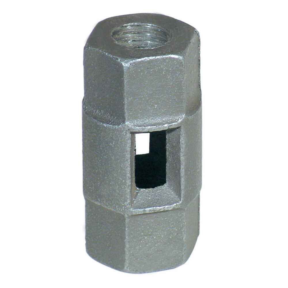 0500016605 FIG 136 Straight Rod Coupling, 1/4" Rod, 230 lb Load, Malleable Iron, Black Oxide, Domestic