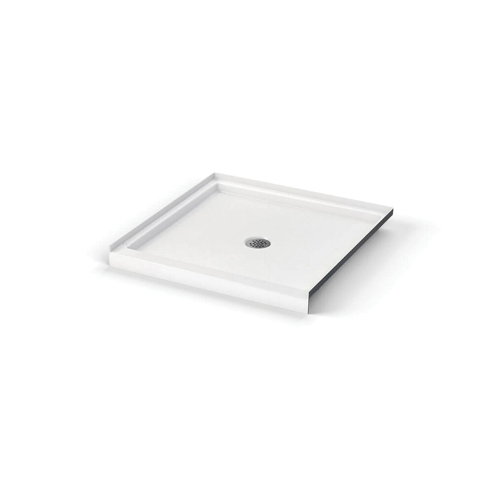 Aker® by MAAX 141432-000-002 Icon 32x32 Alcove Low-Threshold Square Regular Shower Base w/ Center Drain, White